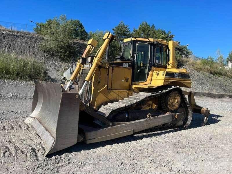CAT D6RXL Pásové dozéry