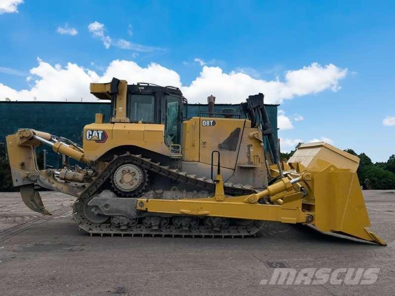 CAT D8T Pásové dozéry
