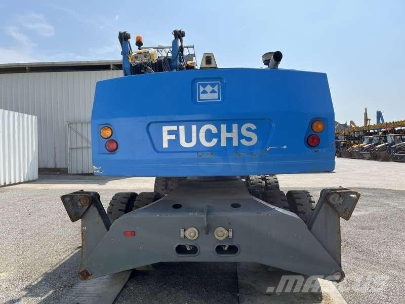 Fuchs MHL320 Stroje pre manipuláciu s odpadom