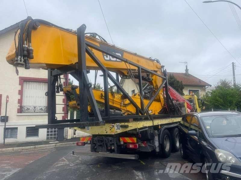 JCB JS360 Demolačné rýpadlá
