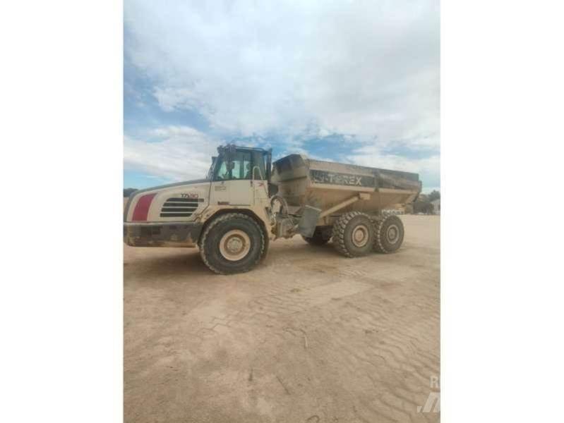 Terex TA30 Kĺbové nákladné autá