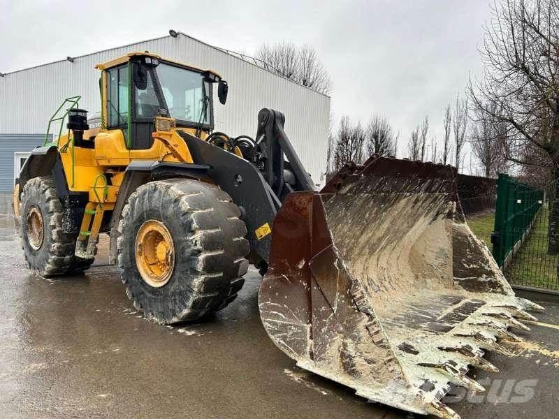 Volvo L220H Kolesové nakladače