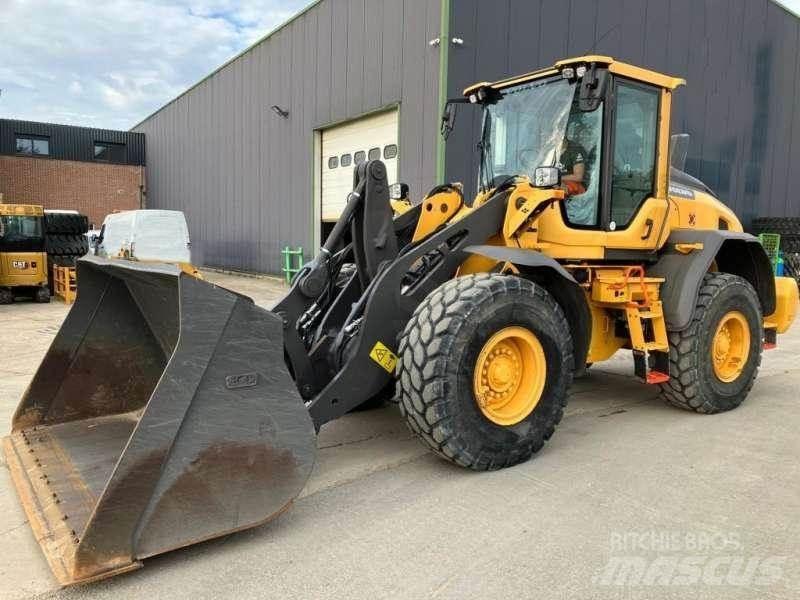 Volvo L90H Kolesové nakladače