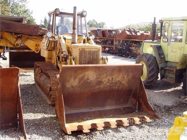 CAT 955L Pásové nakladače