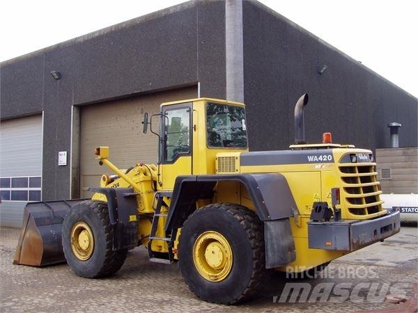 Komatsu WA420-3H Kolesové nakladače
