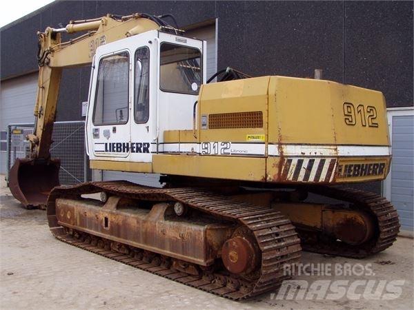 Liebherr 912 Pásové rýpadlá