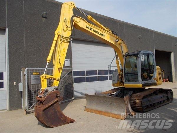 New Holland E150 Pásové rýpadlá
