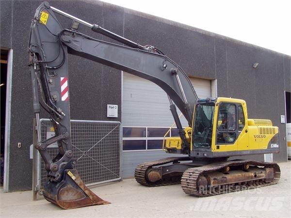 Volvo EC240BNLC Pásové rýpadlá