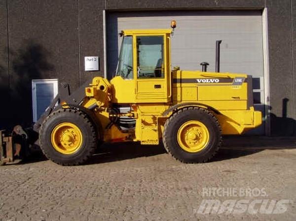 Volvo L70C Kolesové nakladače