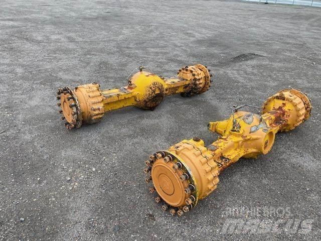 CASE 821 c axles Nápravy