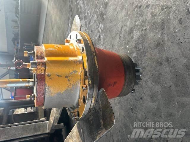 Liebherr SAT 225 Podvozky a zavesenie kolies