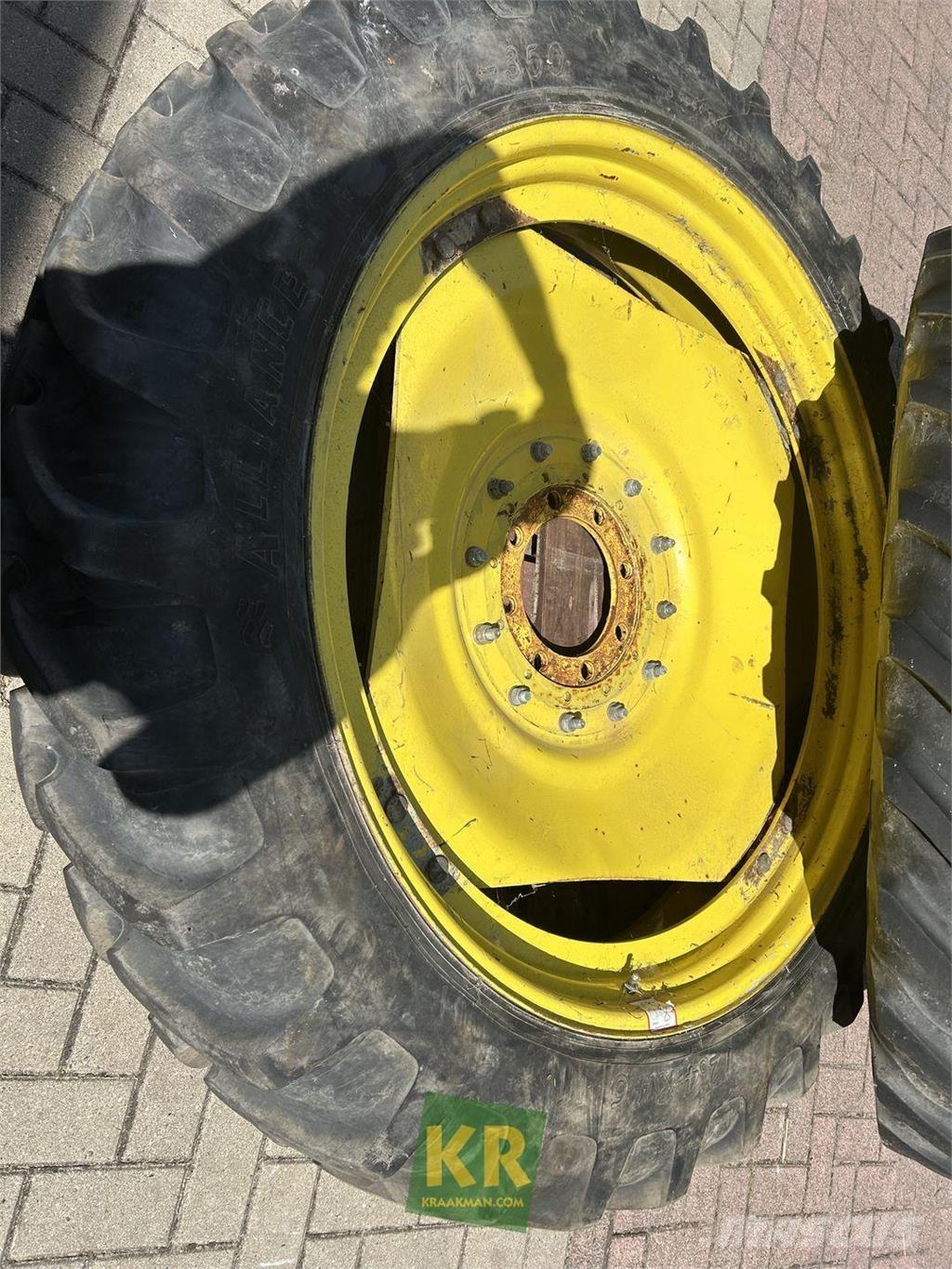 Alliance 12.4R46 Pneumatiky, kolesá a ráfiky