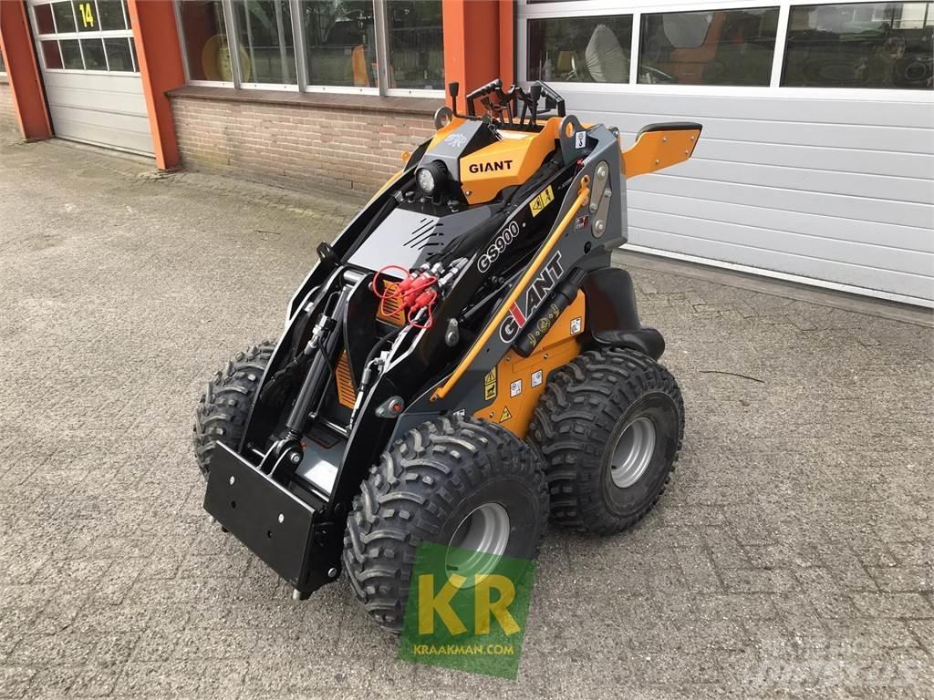 GiANT GS900 Čelné nakladače a rýpadlá