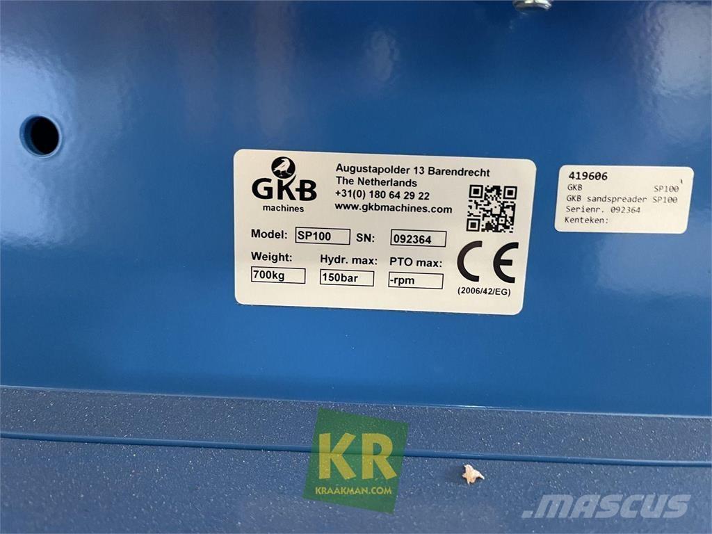  GKB Sandspreader Posýpače soli a piesku