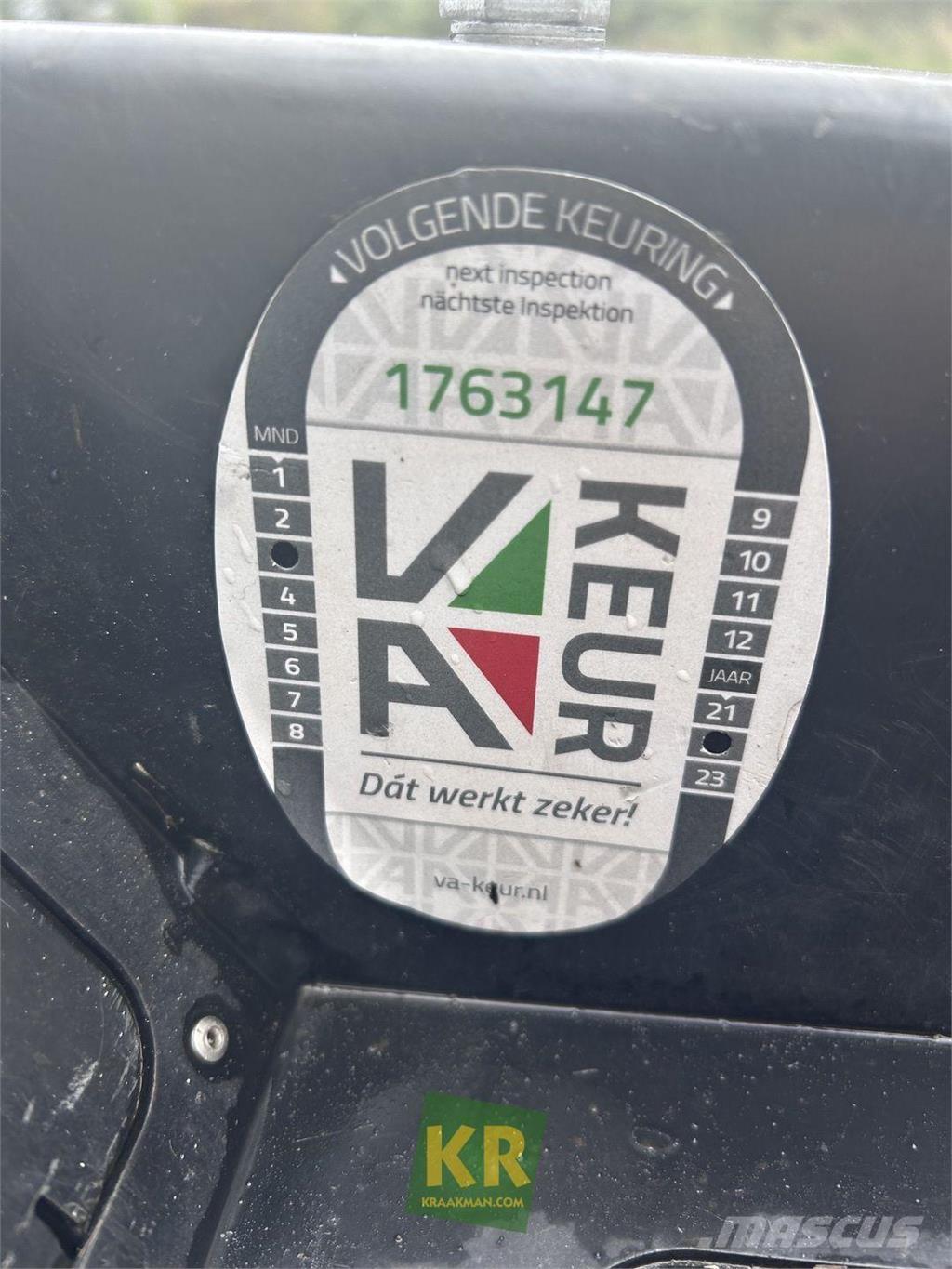 Jacobsen AR331 Kosačky na kosenie roughov a semiroughov