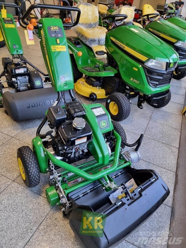John Deere 220 Kombajnove hlavice