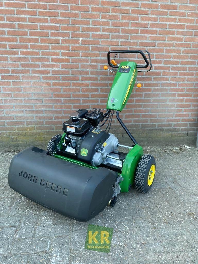 John Deere 260 Kosačky greenov