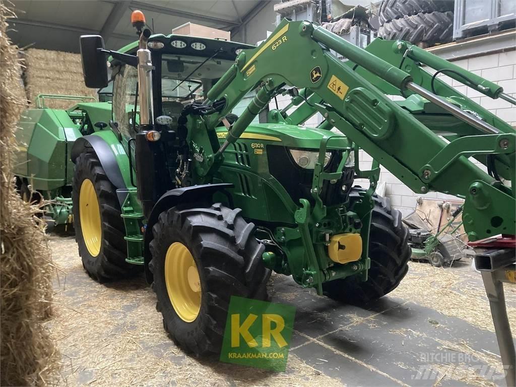 John Deere 6130R Traktory