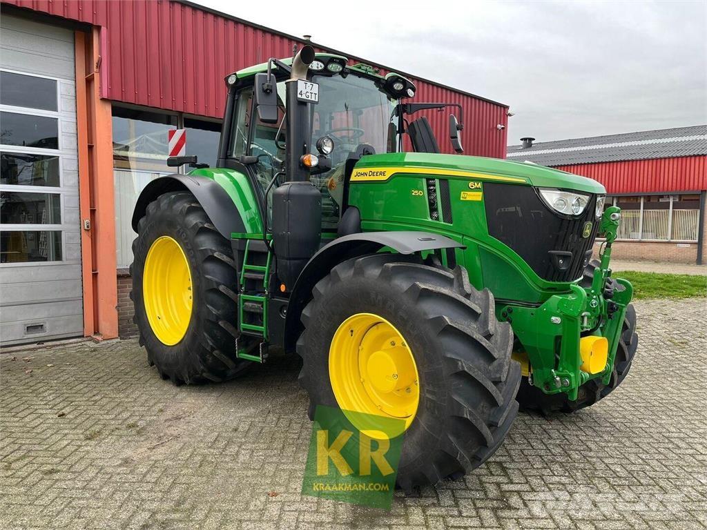 John Deere 6M 250 Traktory
