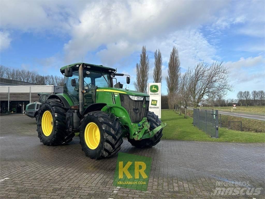 John Deere 7260R Traktory