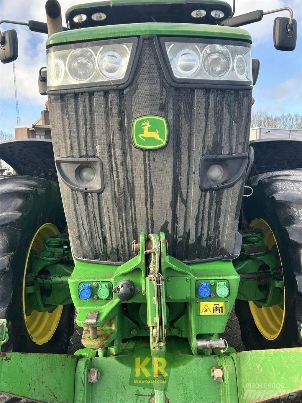 John Deere 7260R Traktory