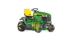 John Deere X127 Samochodné kosačky