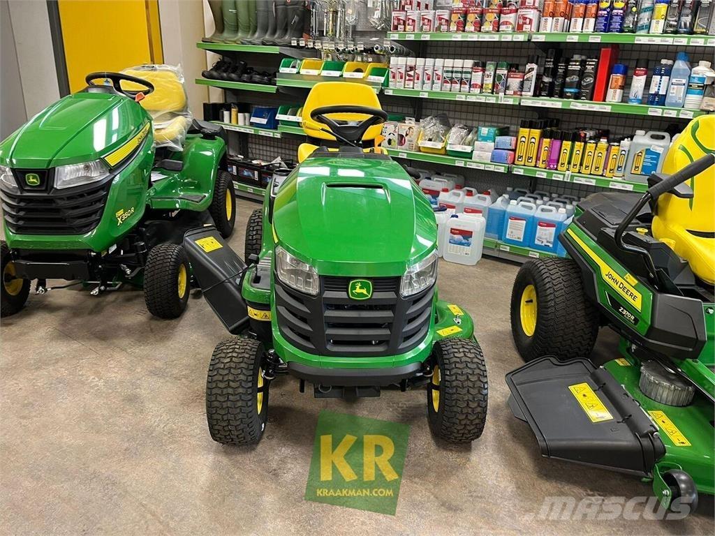 John Deere X127 Samochodné kosačky