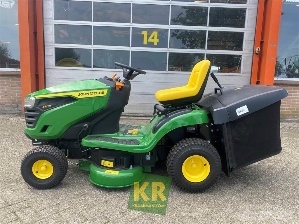 John Deere X147R Samochodné kosačky
