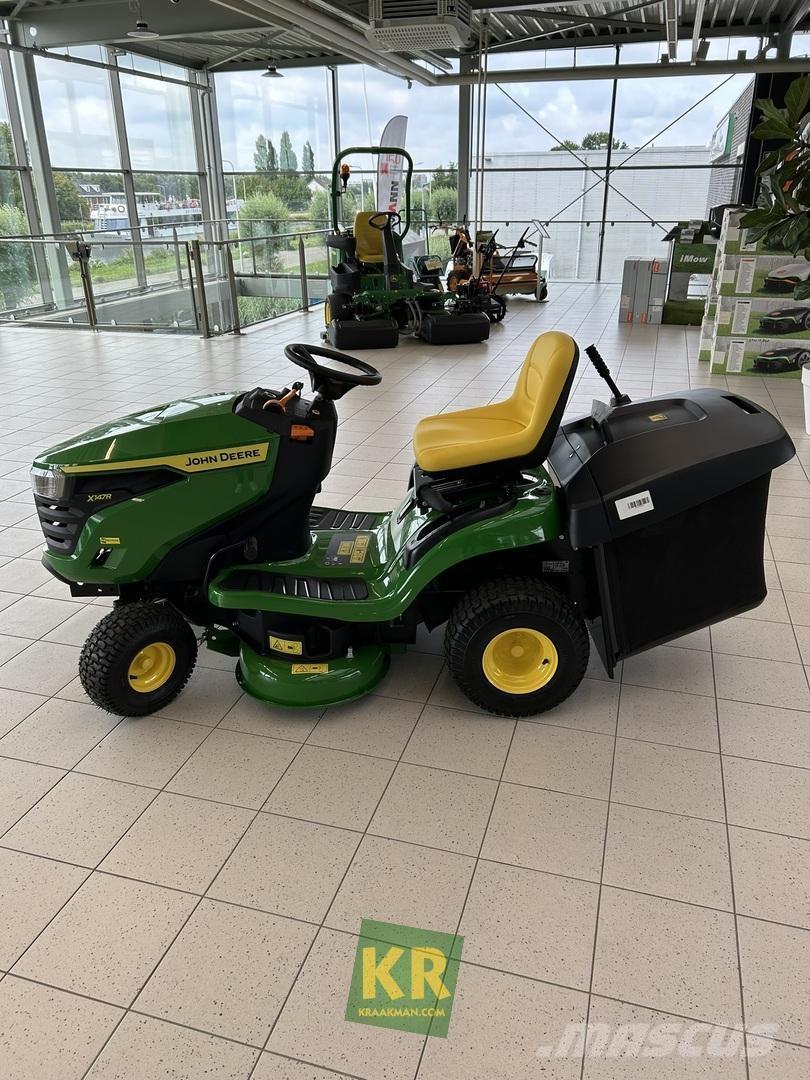 John Deere X147R Samochodné kosačky