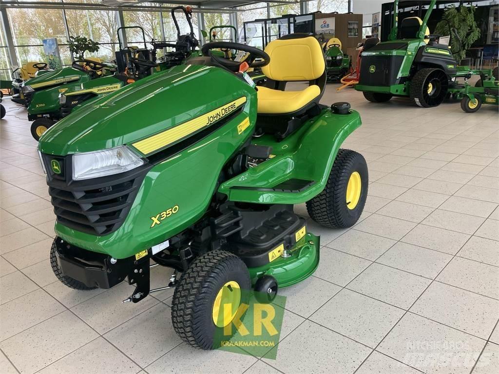 John Deere X350 Samochodné kosačky