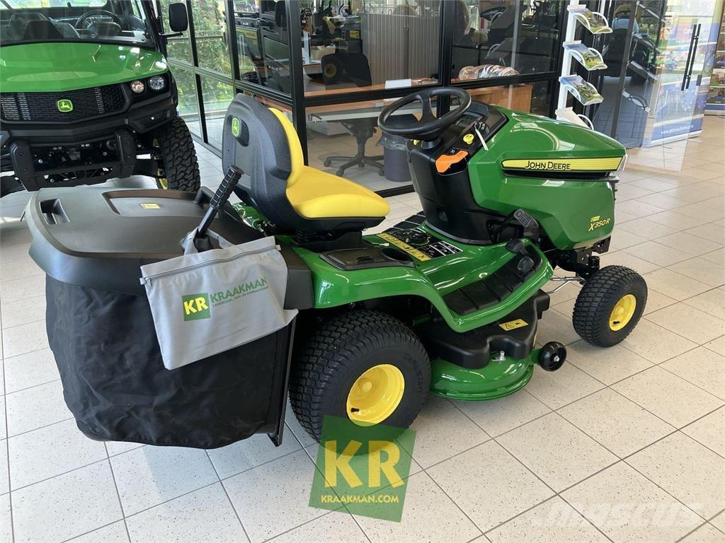 John Deere X350R Samochodné kosačky