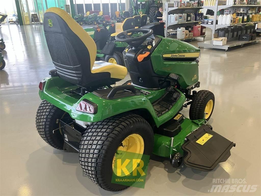 John Deere X590 Samochodné kosačky
