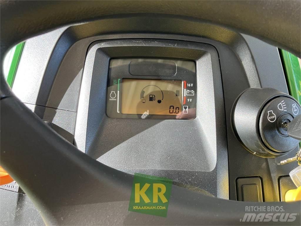 John Deere X590 Samochodné kosačky