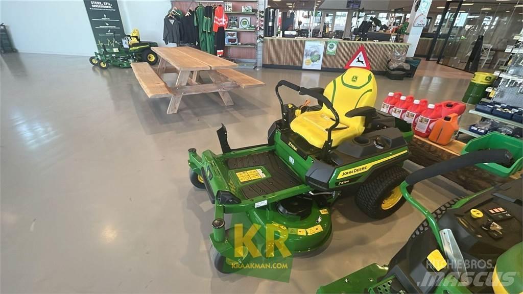 John Deere Z320R Ďalšie poľnohospodárske stroje