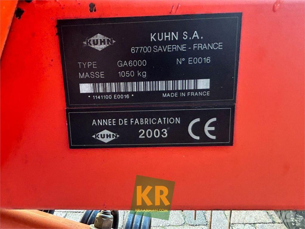 Kuhn GA 6000 Obracače a zhrabovače sena
