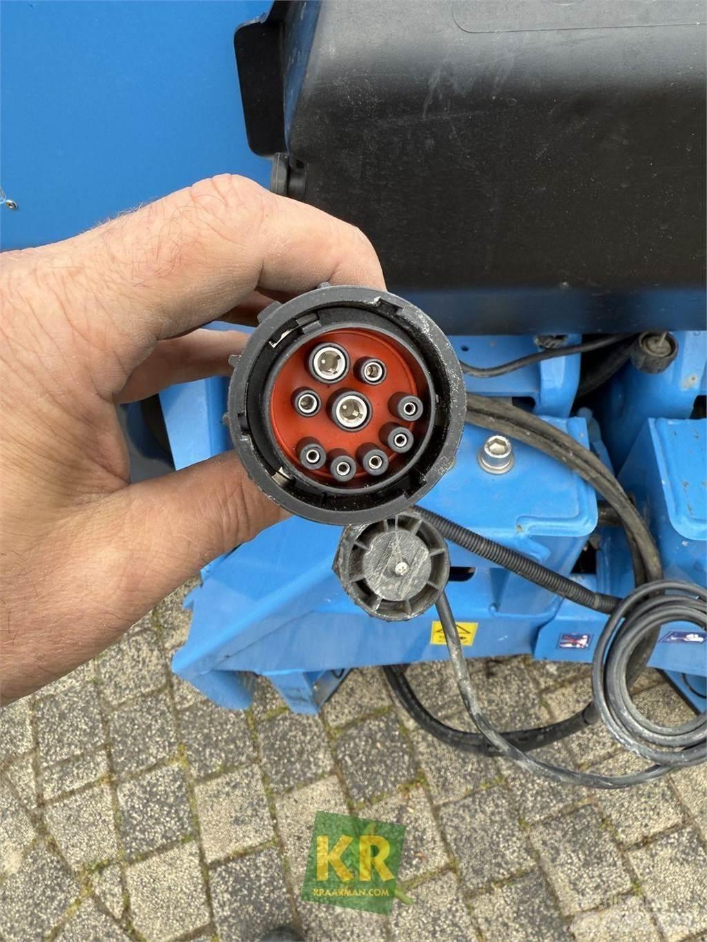 Lemken Polaris 14 Aplikátory tekutých hnojív