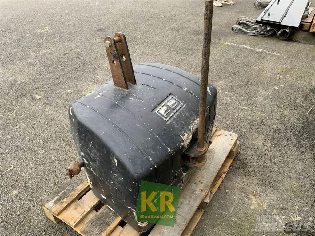  Pateer 600KG Predné závažie
