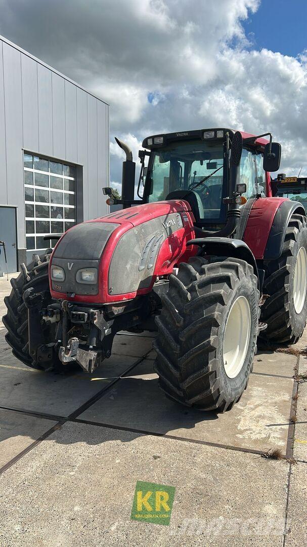 Valtra Overig Traktory