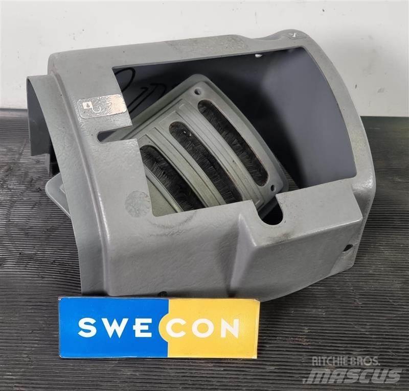 Volvo L90C HUV Kabíny a interiér