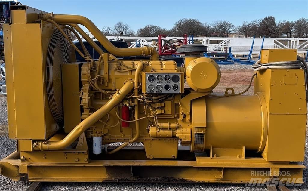 CAT 455kW Naftové generátory