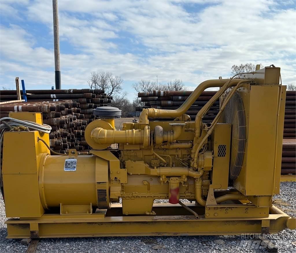 CAT 455kW Naftové generátory