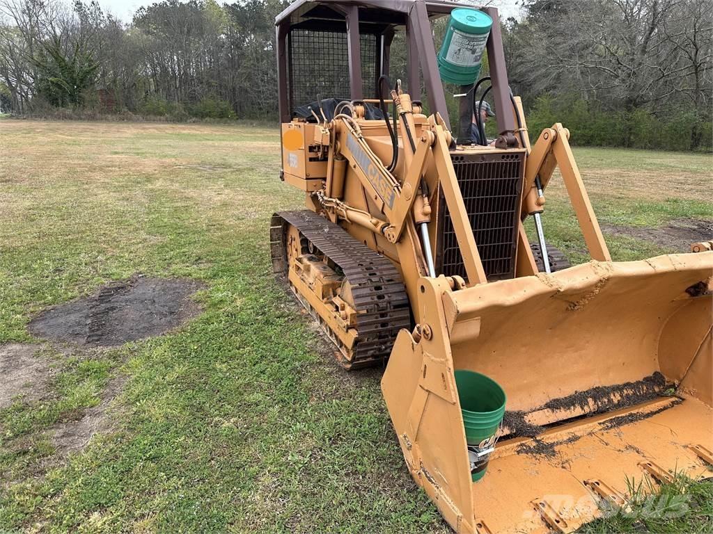 CASE 455B Pásové nakladače