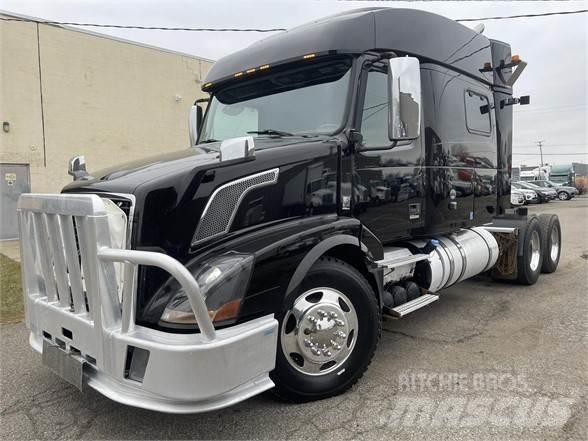 Volvo VNL64T730 Ťahače