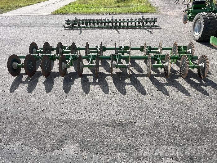 Amazone Cirrus 4003 Mechanické sejačky