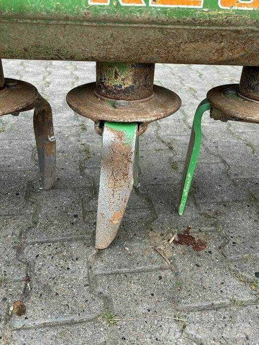 Amazone KE 302 Rotačné brány a pôdne frézy
