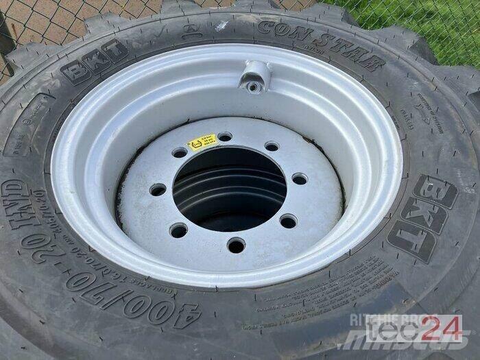 BKT 400/70-20 CONSTAR Pneumatiky, kolesá a ráfiky