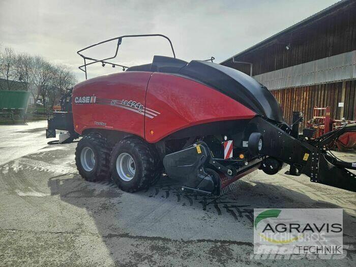 Case IH LB 424 R RL6 Lisy na hranaté balíky