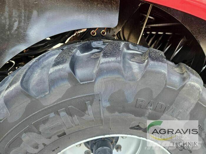 Case IH LB 424 R RL6 Lisy na hranaté balíky