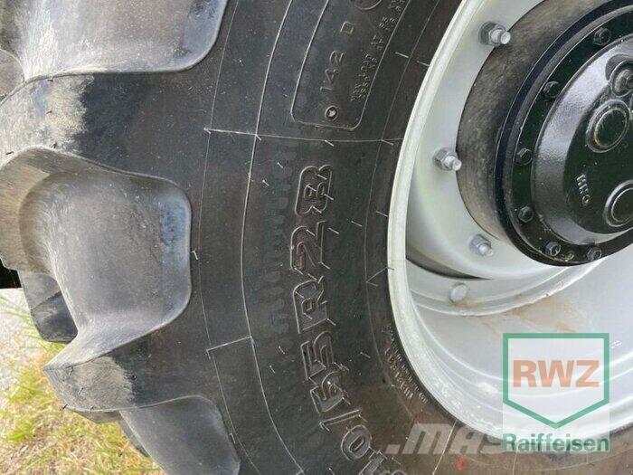 Case IH Maxxum 145 CVX Traktory