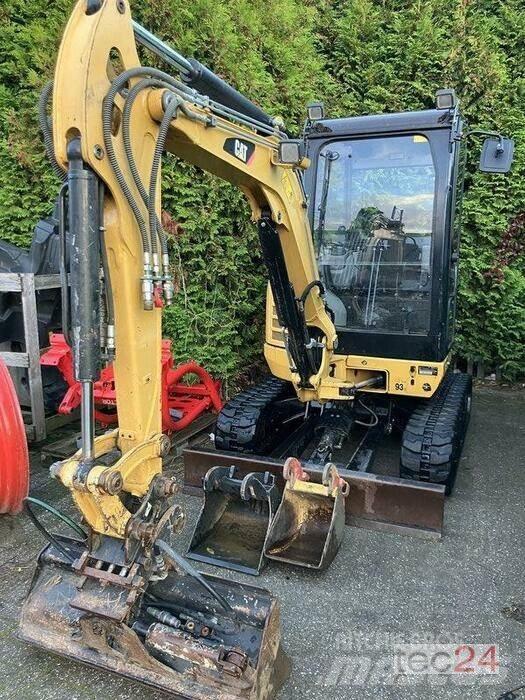 CAT 302.7 D Kolesové rýpadlá